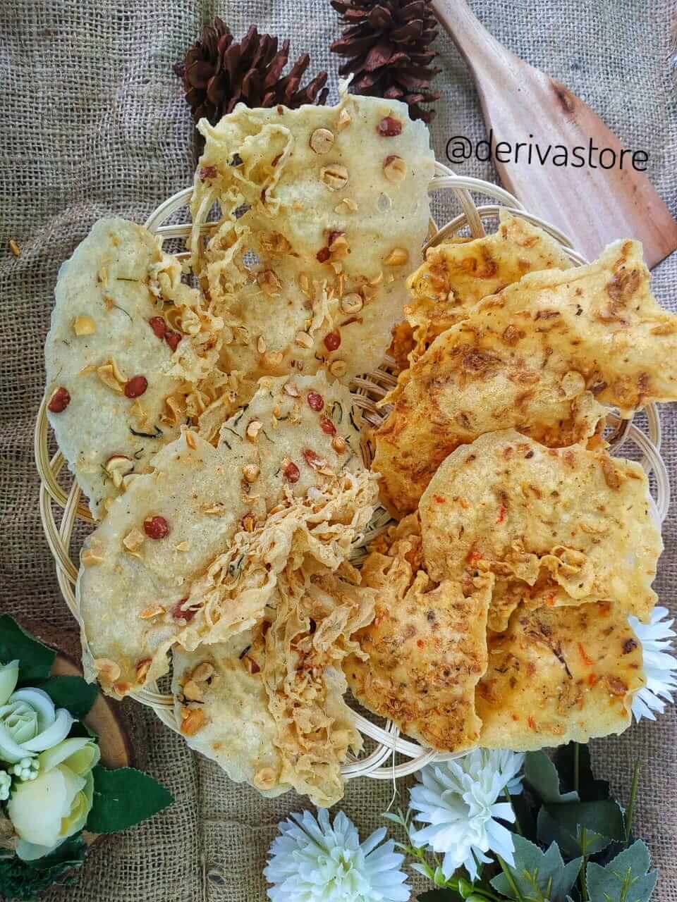 REMPEYEK RAOS (Kacang tanah, kacang ijo, rebon)